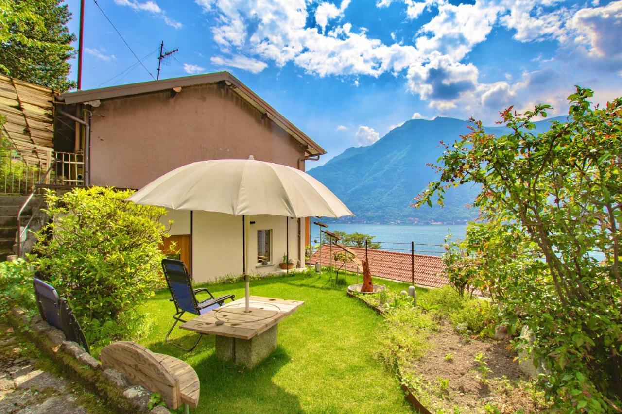 Il Punto Rosso Apartment Nesso Exterior photo